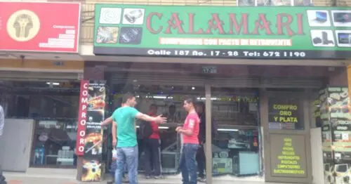 CASA COMERCIAL CALAMARI CASA COMERCIAL CALAMARI